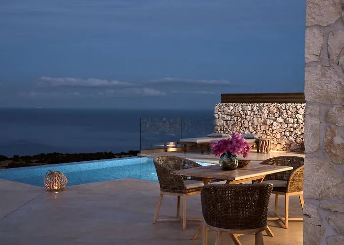 Akron Luxury Koríthi