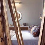 Akron Luxury