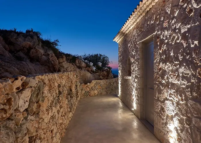 Villa Akron Luxury *