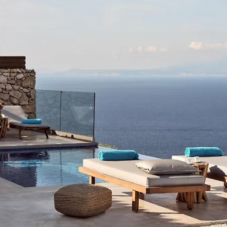 Akron Luxury * Koríthion