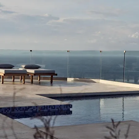 Akron Luxury Koríthion